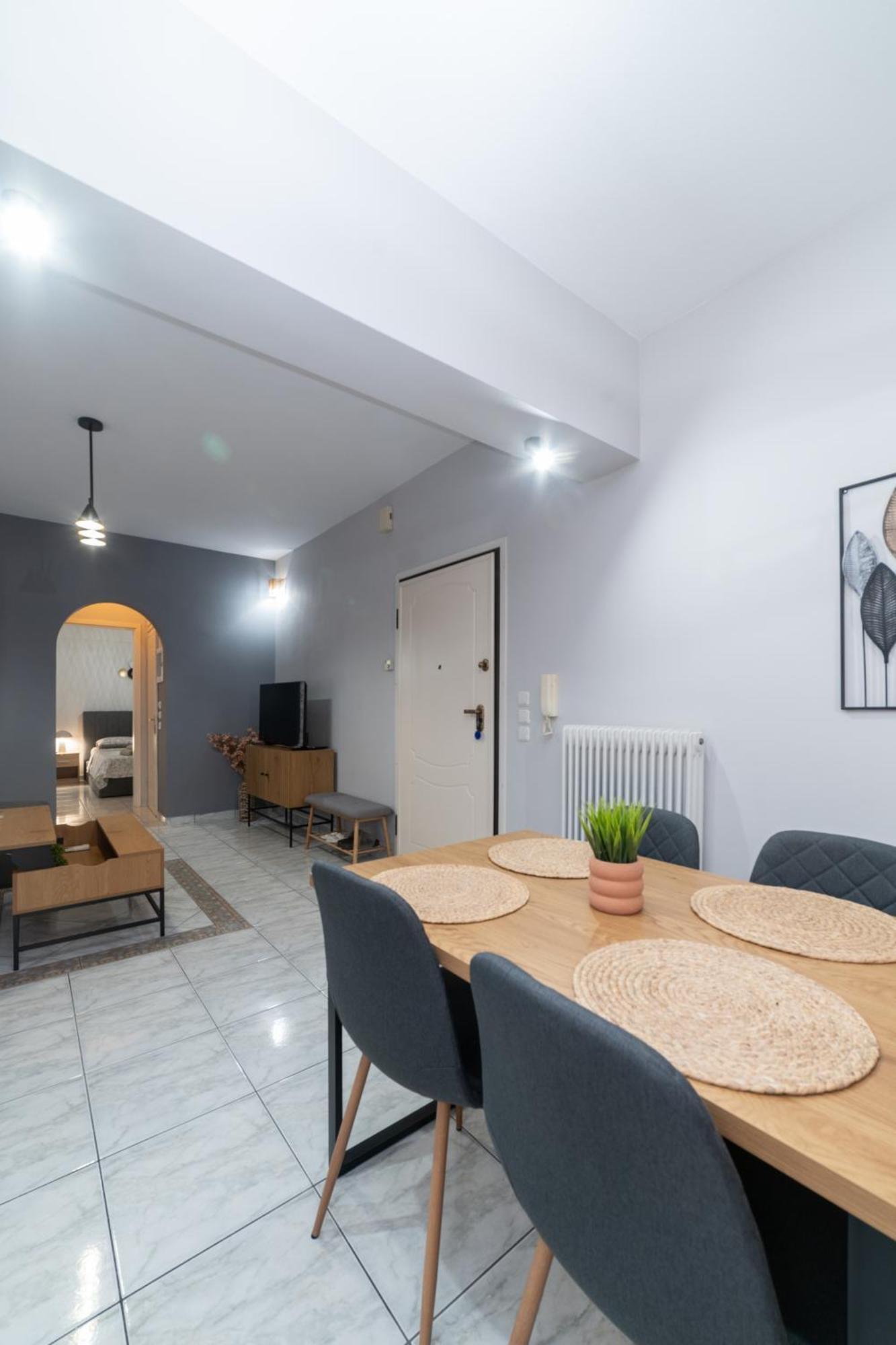 Ninas Central Apartment كافالا المظهر الخارجي الصورة