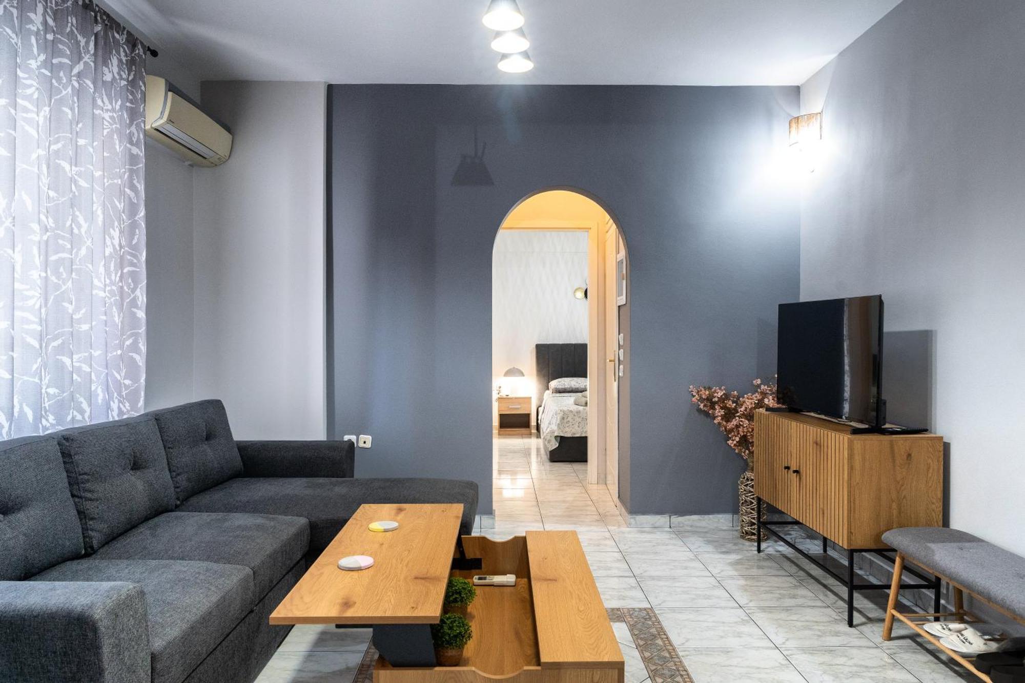 Ninas Central Apartment كافالا المظهر الخارجي الصورة
