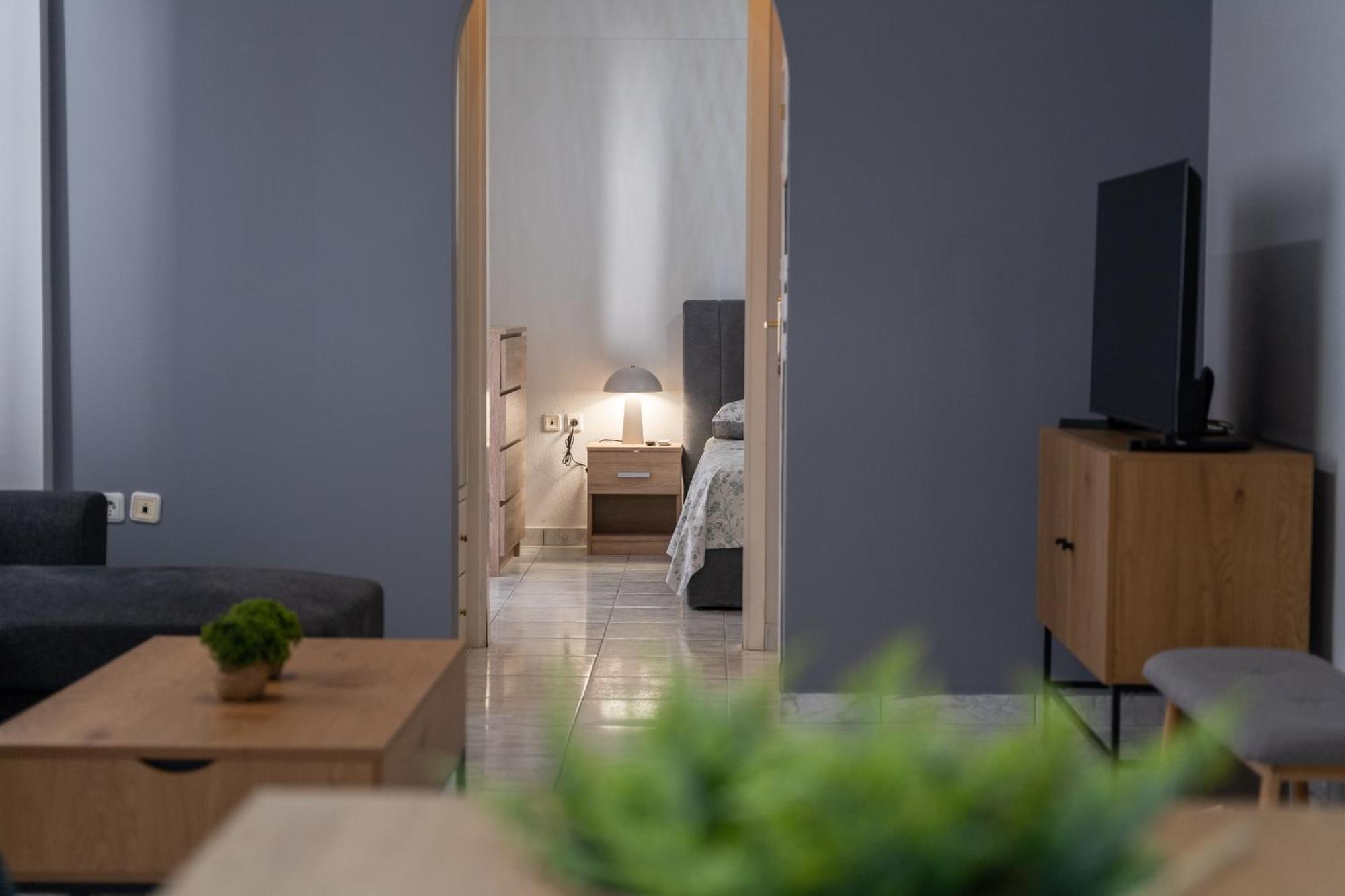 Ninas Central Apartment كافالا المظهر الخارجي الصورة